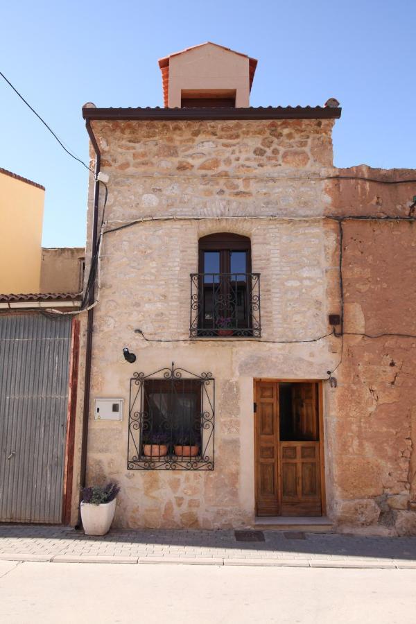Villa Wabisabi Townhouse Montejo de la Vega de la Serrezuela Exterior foto